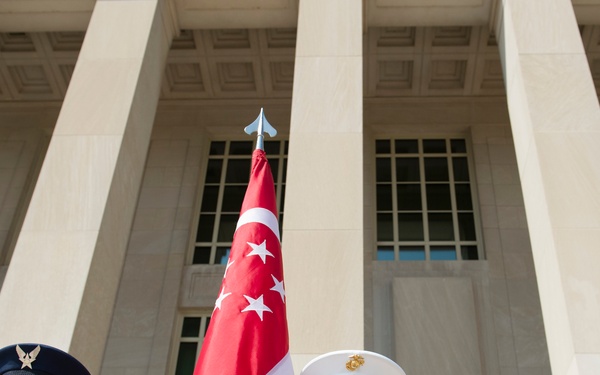 CJCS meets with his Singapore Counterpart