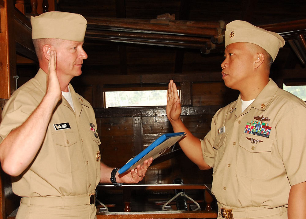 MCPON re-enlists Sailor in South Korea