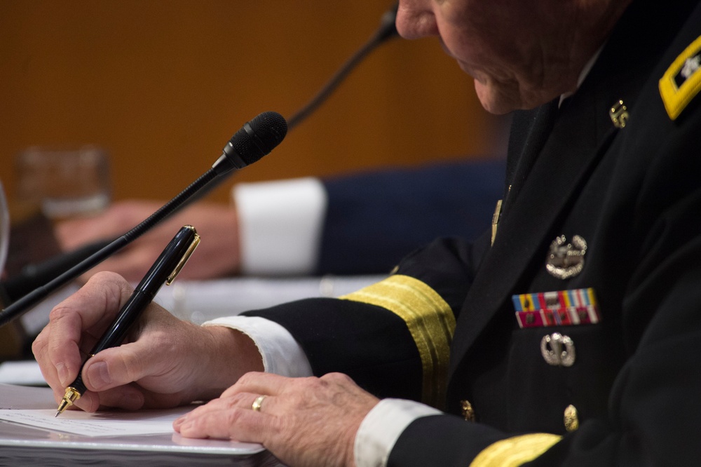 Hagel, Dempsey Testify before Senate