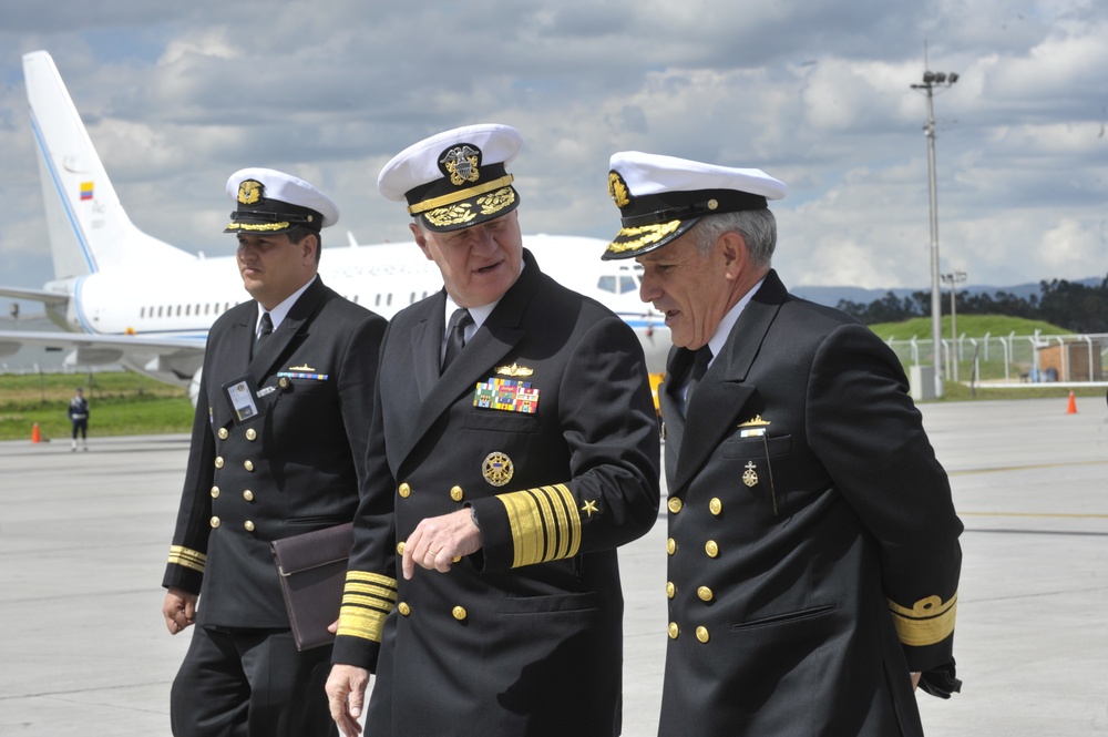 US Navy Adm. Gary Roughead Colombia visit