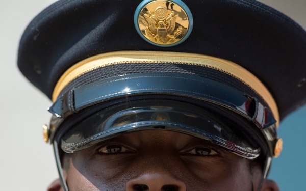 CJCS meets with his Singapore counterpart