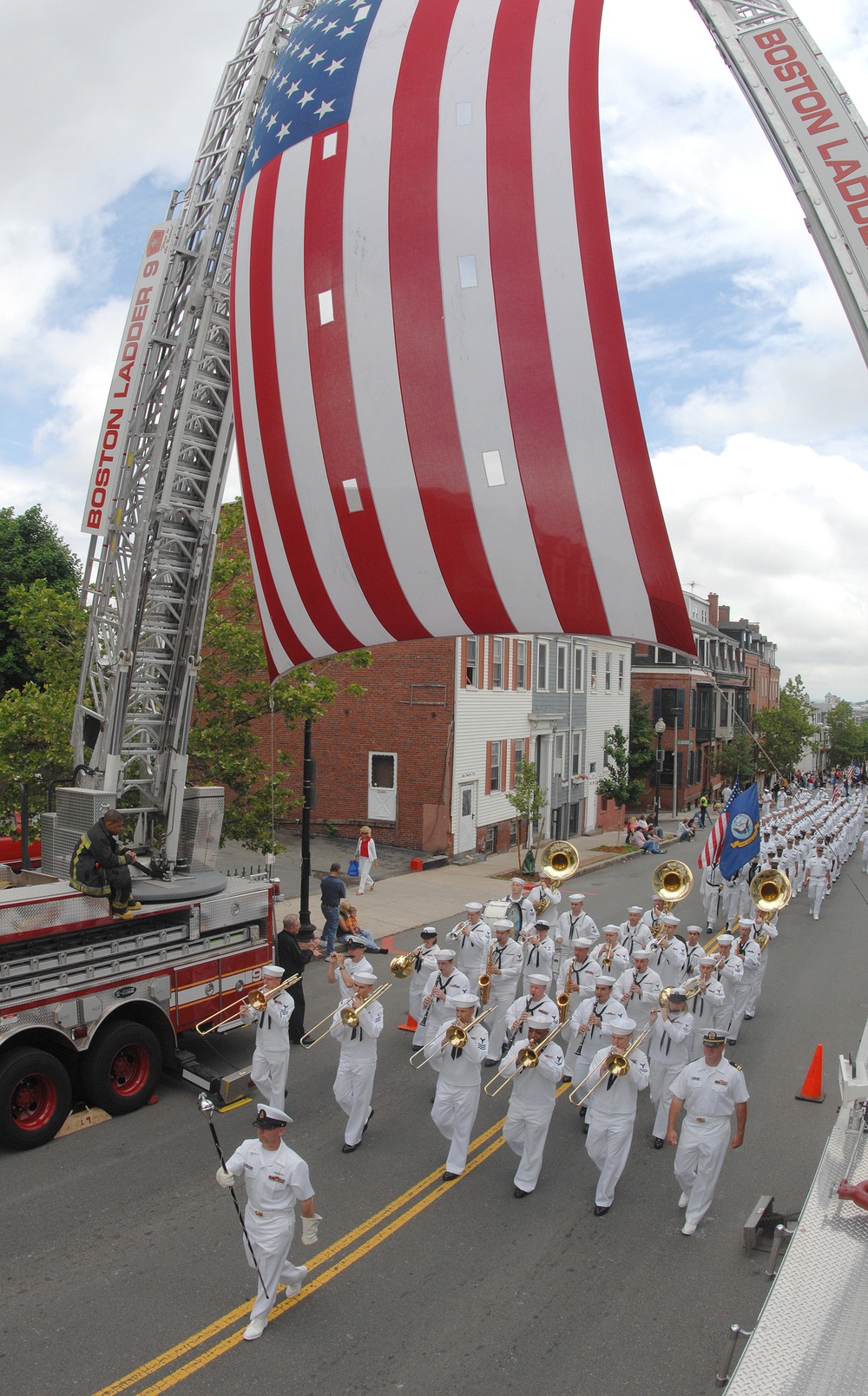 Bunker Hill Day parade