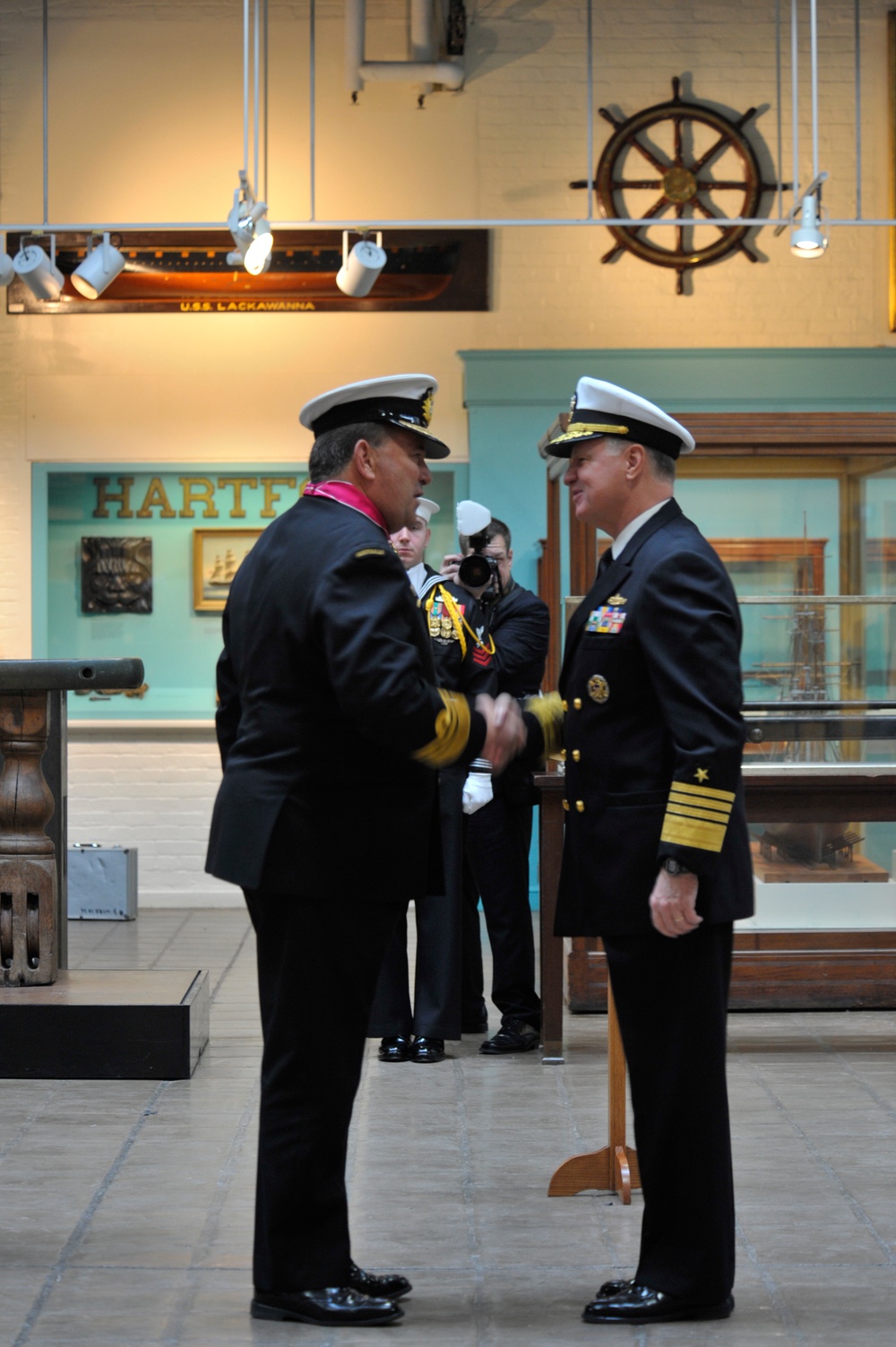 CNO meets with Australian chief of navy