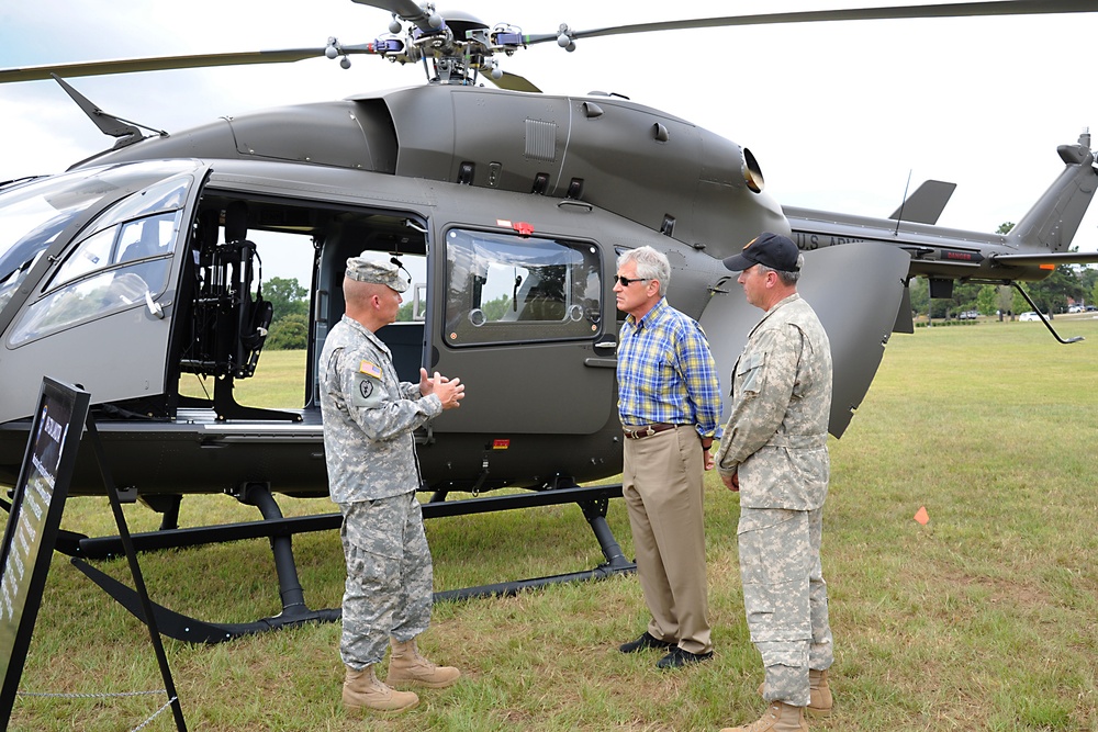 Hagel visit to Fort Rucker