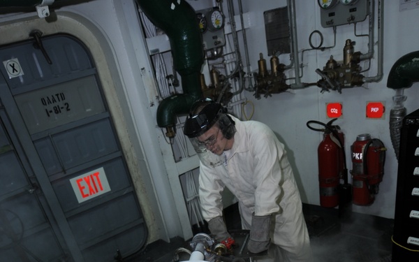 Sailor fills LOX cart