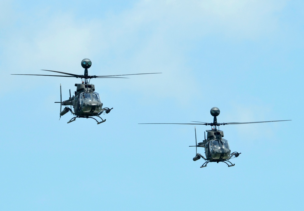 Army OH-58D Kiowa Warrior helicopters