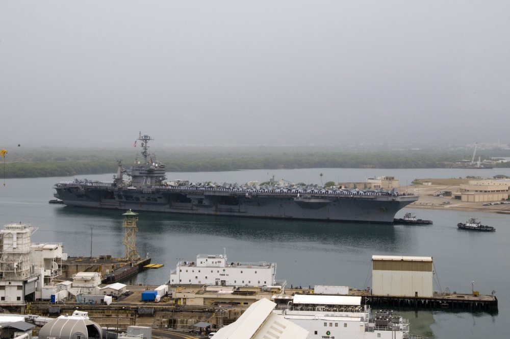 USS John C. Stennis (CVN 74)