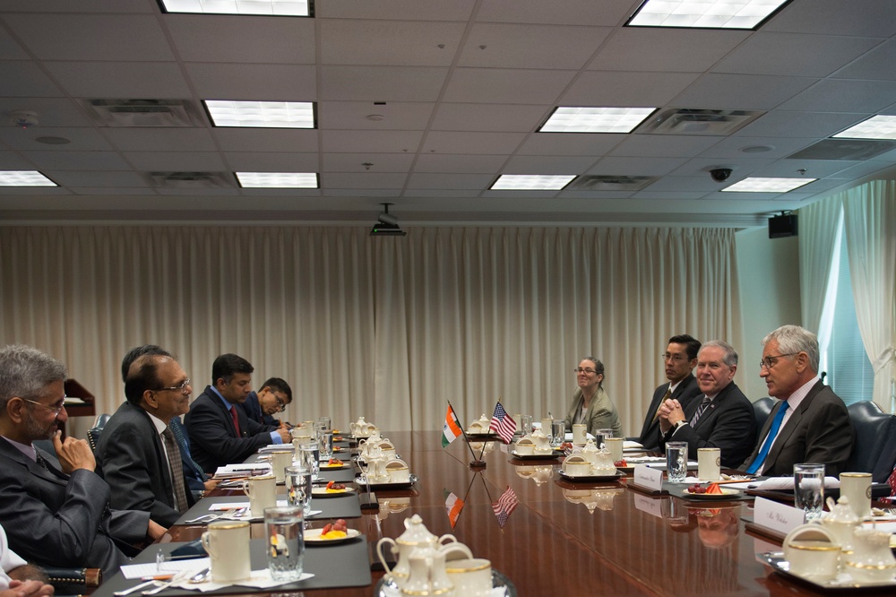 SD meets with Indian Secretary of Defense Production Mr. G. Mohan Kumar