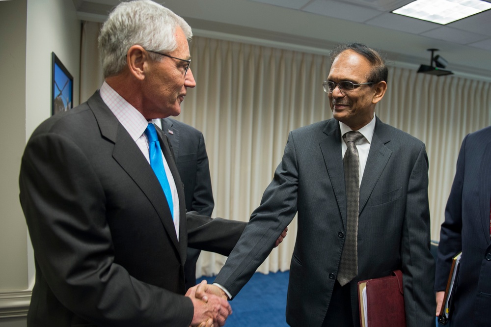 SD meets with Indian Secretary of Defense Production G. Mohan Kumar
