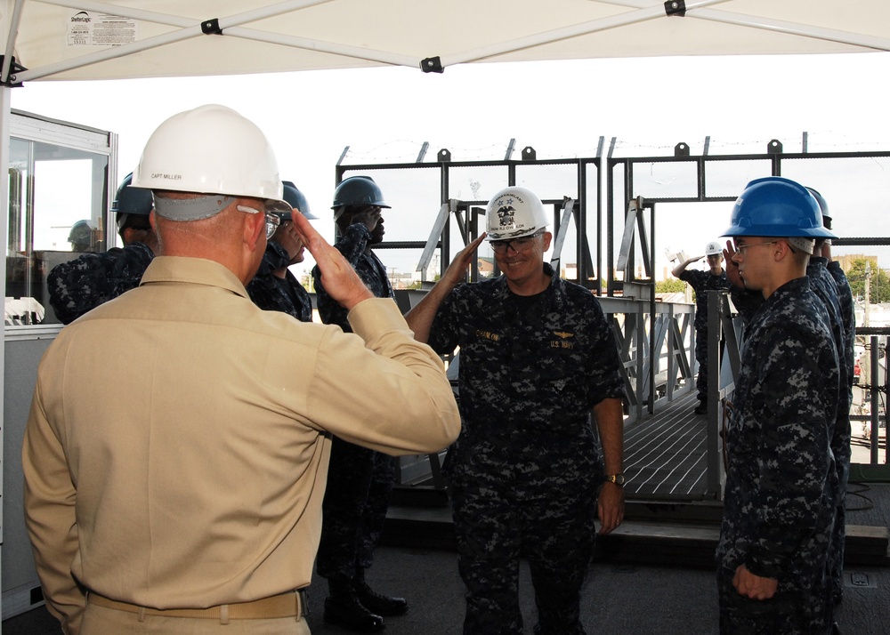 Naval Air Force Atlantic commander tours USS George H.W. Bush