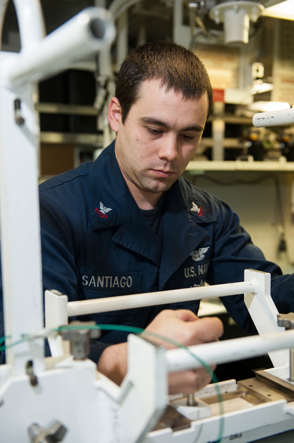 USS George H.W. Bush sailor tests FLIR pod