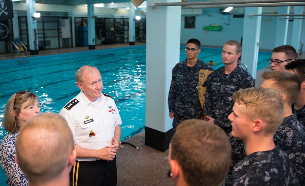 CJCS visits the Navy's Boot Camp