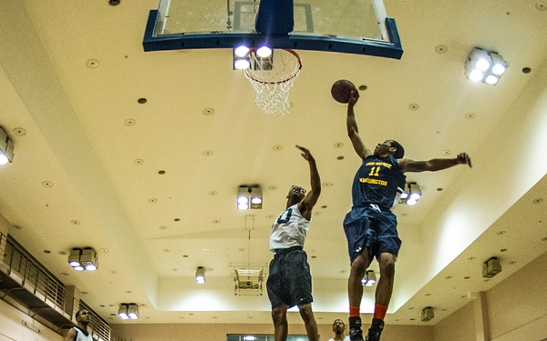 USS George Washington sailor attempts to dunk