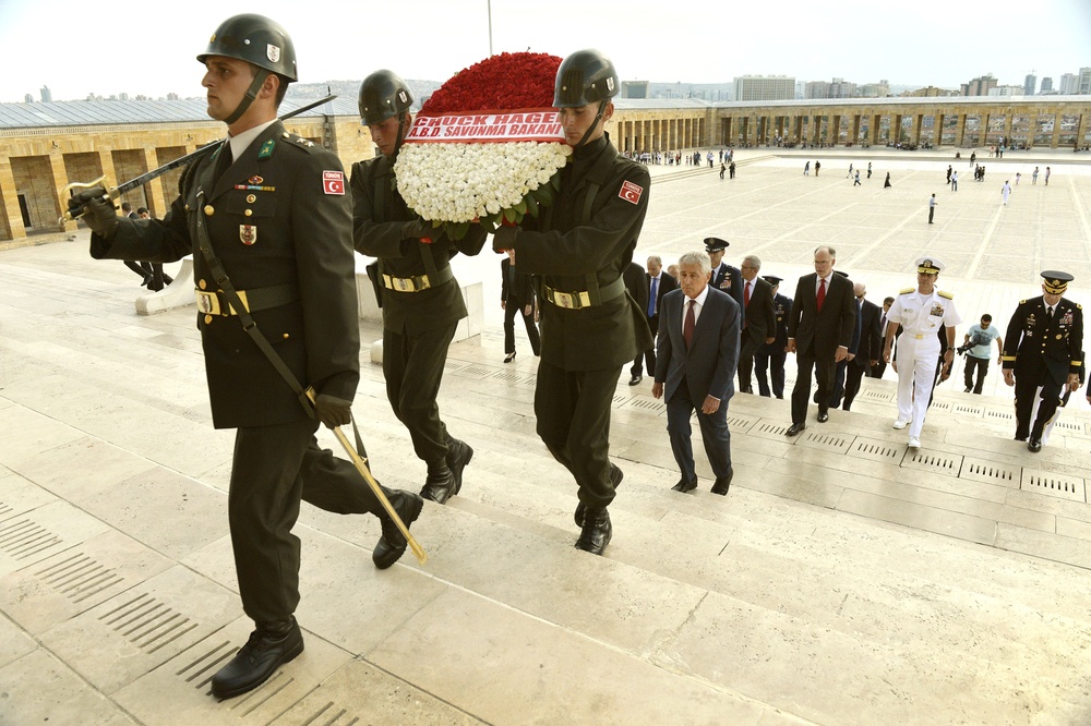 Preparing to lay wreath