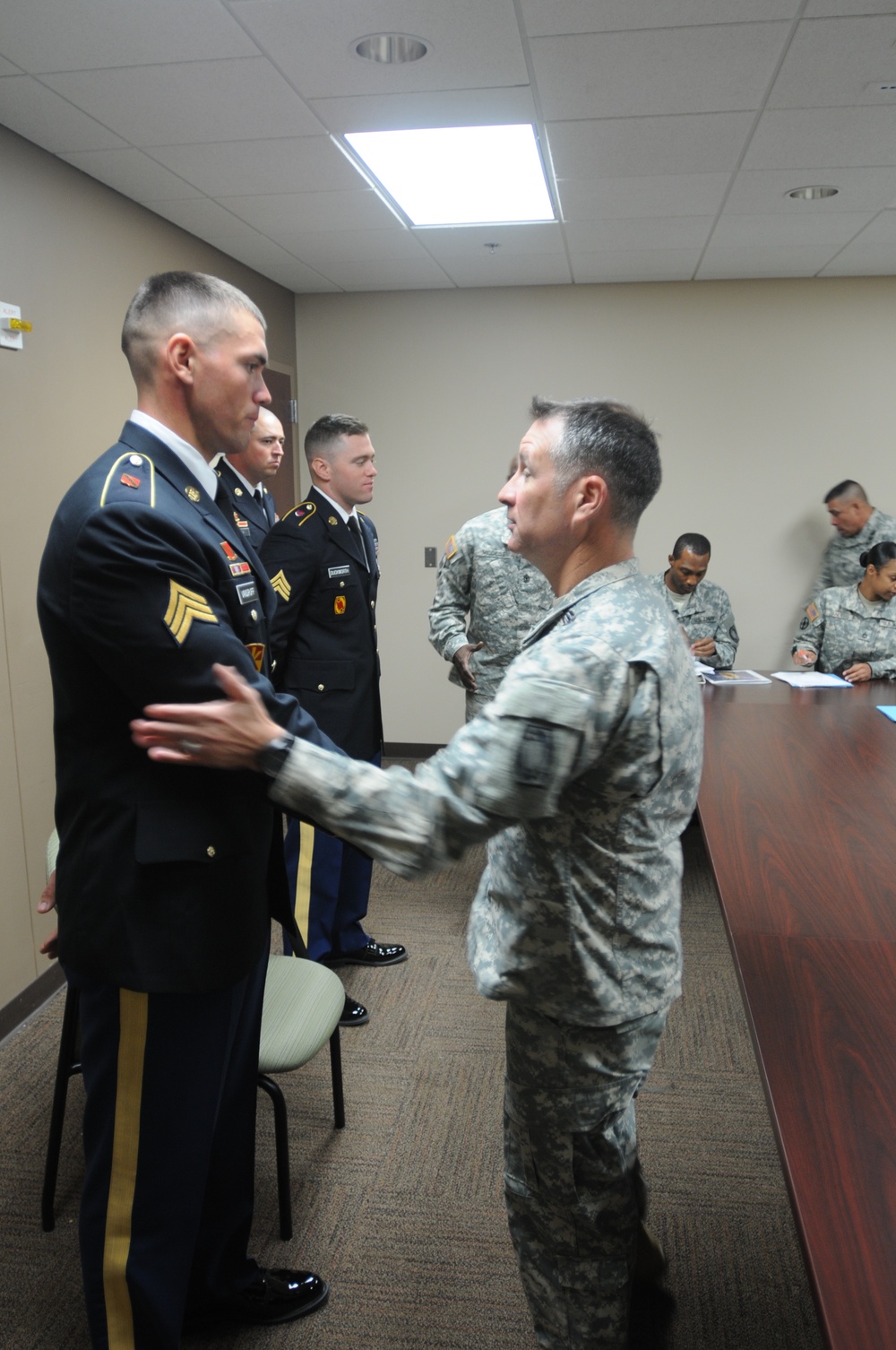 Lightning Warrior Week brings together NCO and former platoon sergeant