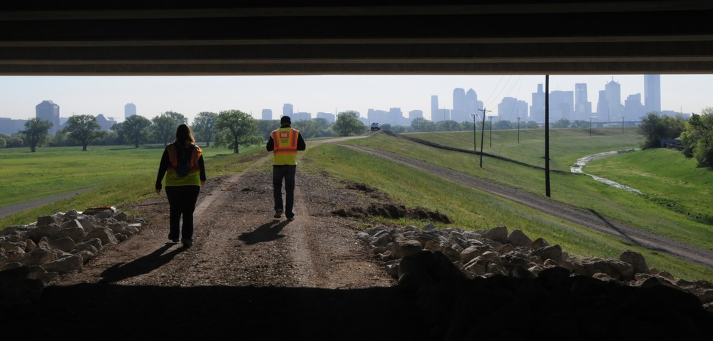 Corps of Engineers inspectors walk 25 miles of Dallas levees