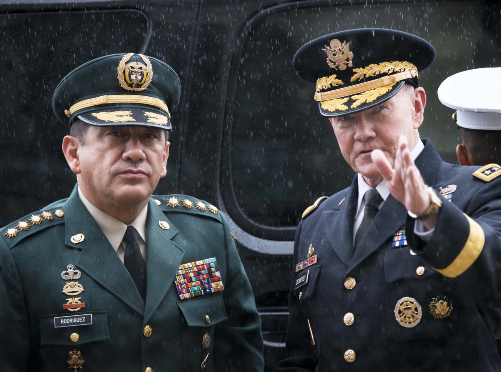 CJCS welcomes Colombian counterpart