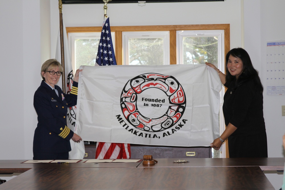 Coast Guard, Metlakatla Indian Community sign memorandum of agreement