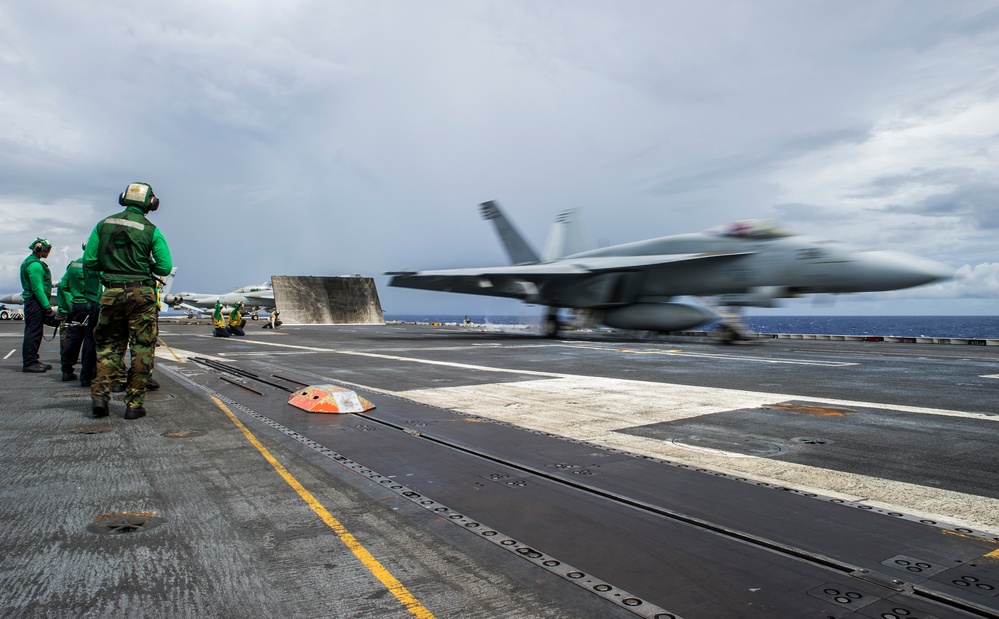 USS George Washington flight deck operations