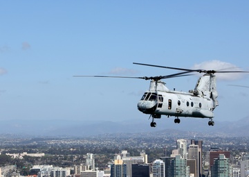 CH-46E Sea Knight to make final air show flight