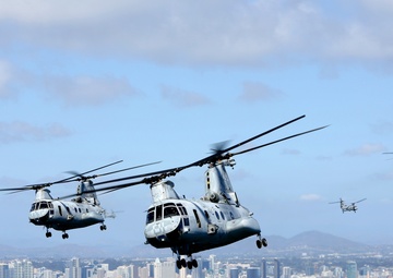 CH-46E Sea Knight to make final air show flight