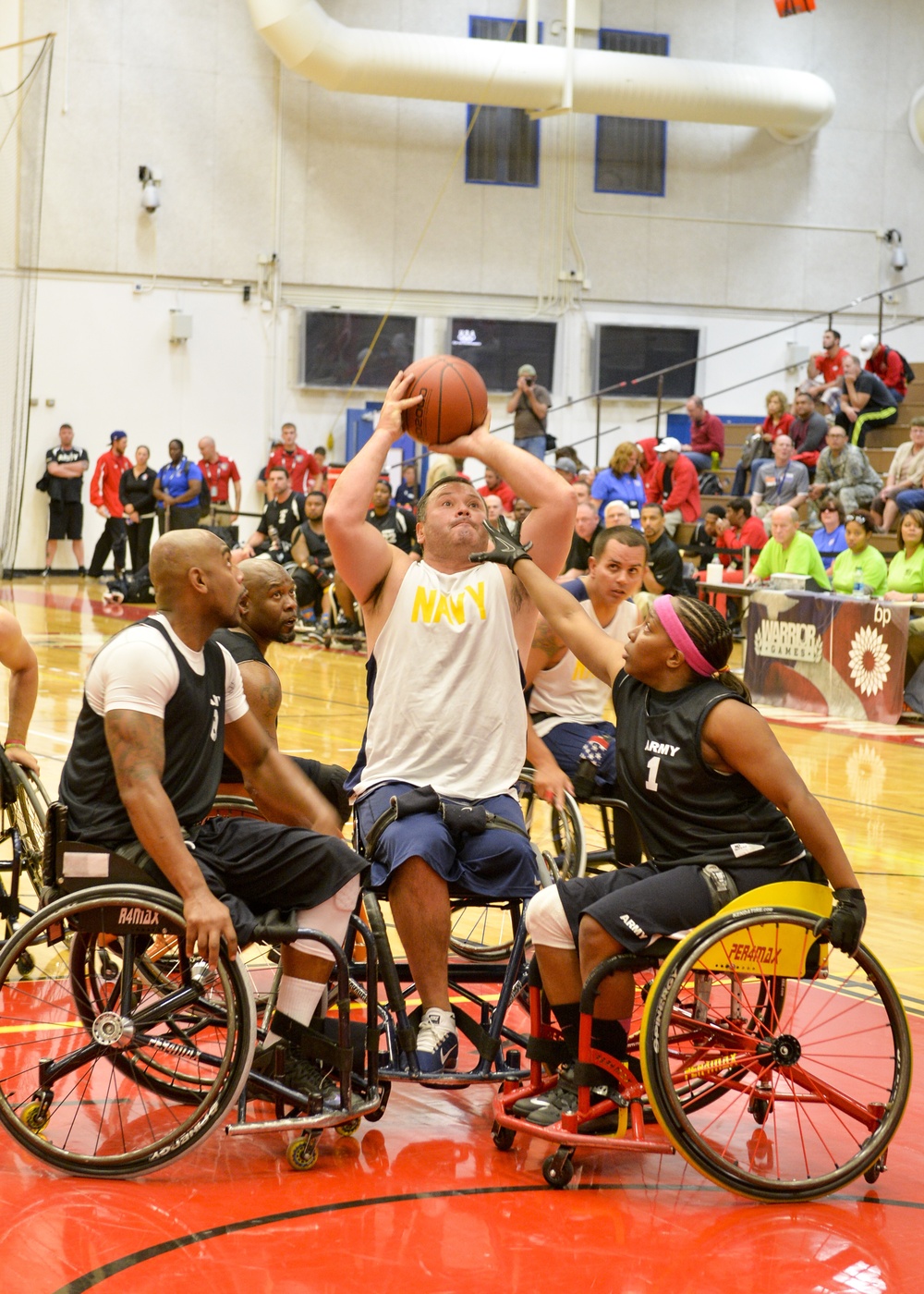 Soldiers, Sailors collide in intense wheelchair basketball game