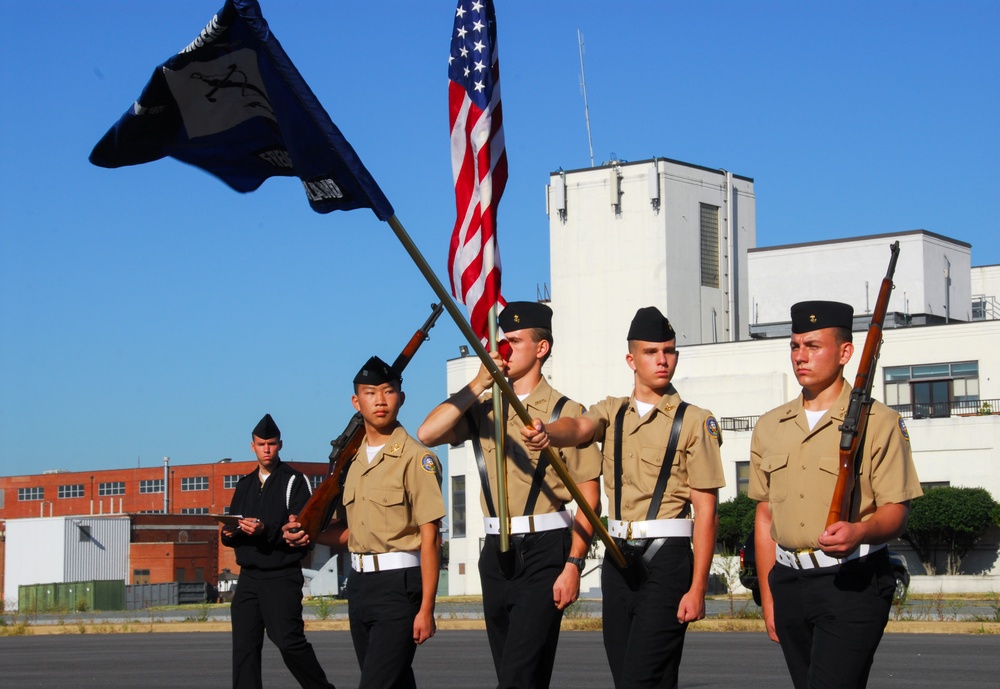 Navy Ceremonial Guard score NJROTC competition