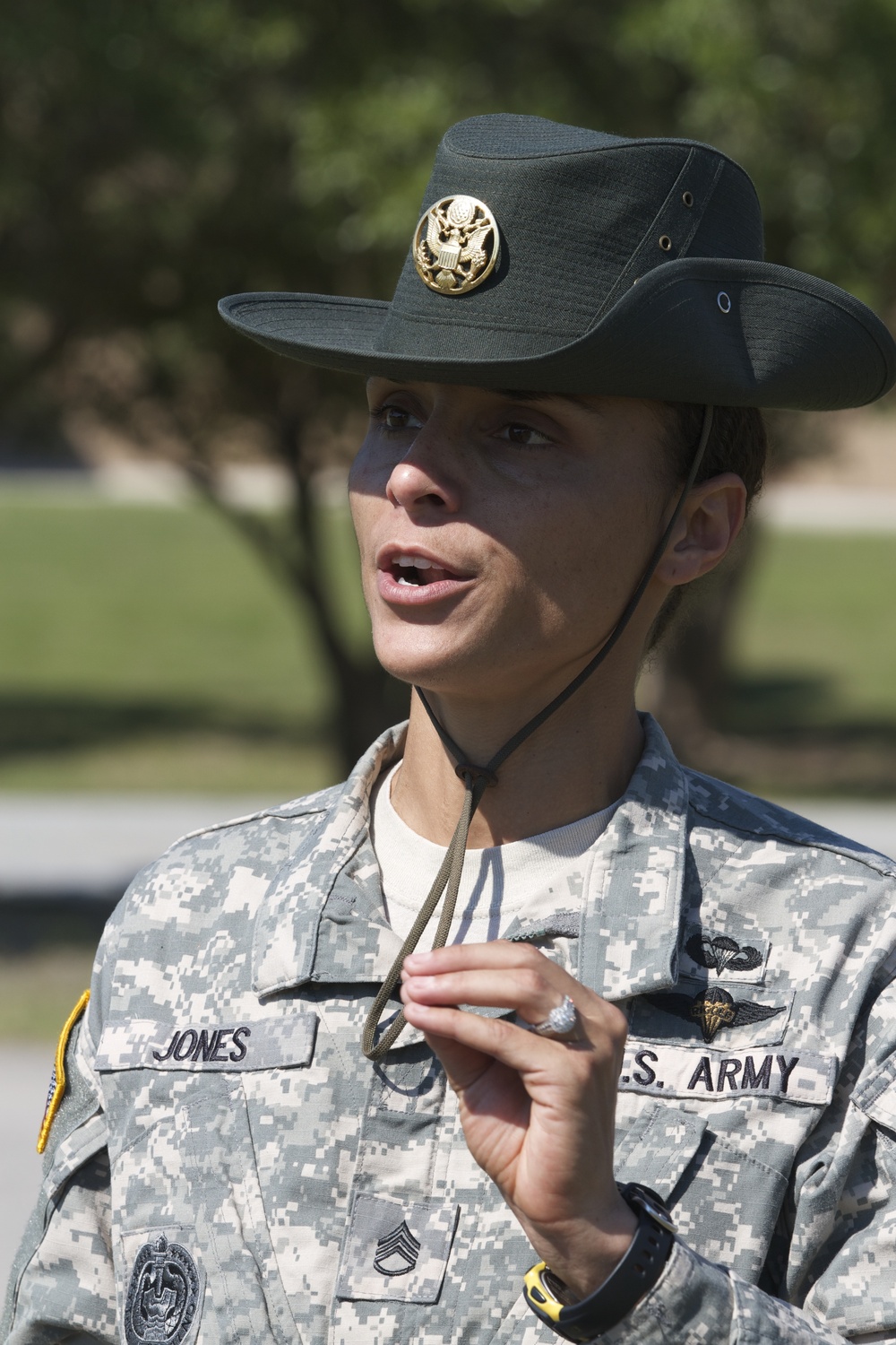 Dvids News Soldiers Unique Position Puts Her With Army Reserve Elite 