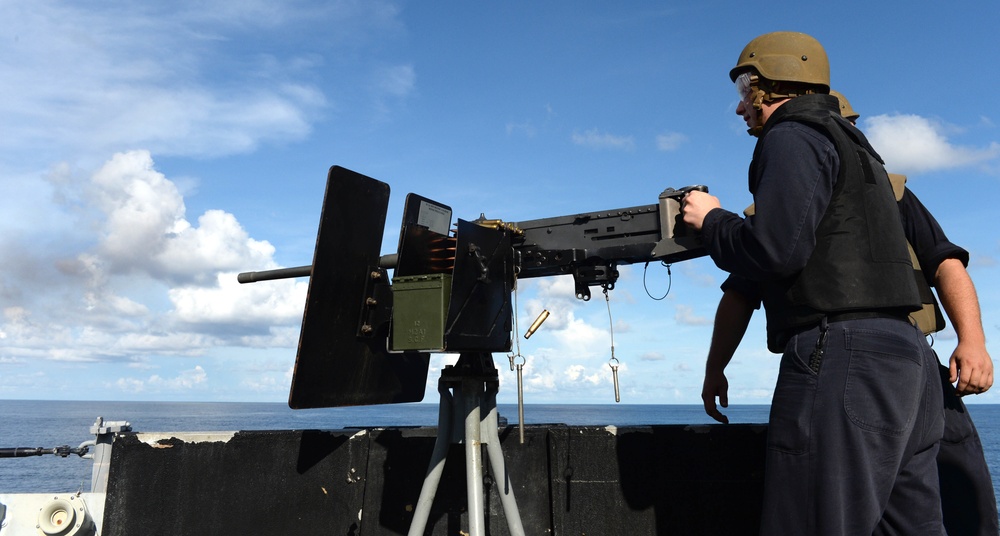 USS Rodney M. Davis conducts live-fire exercises