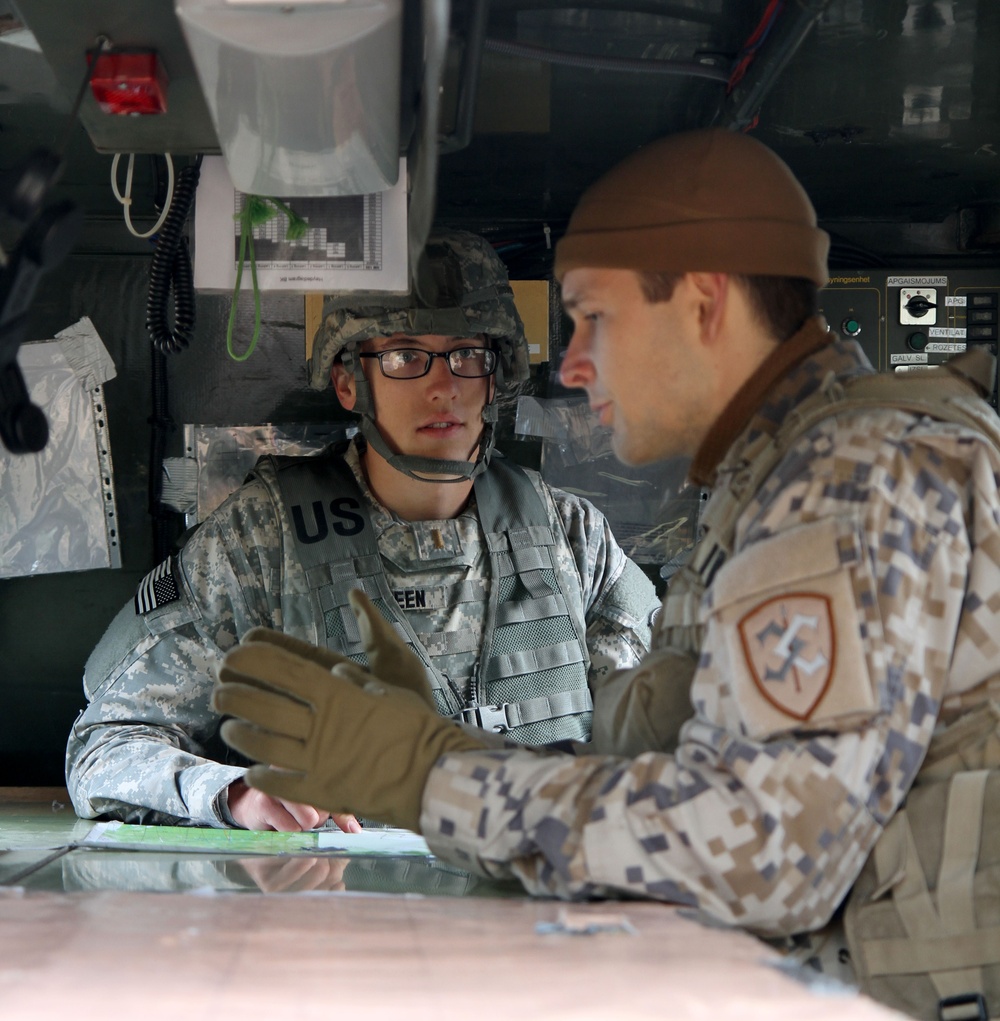 173rd Airborne Brigade ‘shows off’ equipment to the Latvian Land Force Infantry Brigade