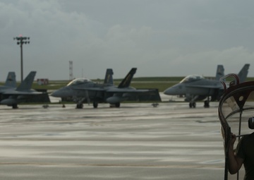 The Marine Corps’ pit crew: Aircraft Maintenance
