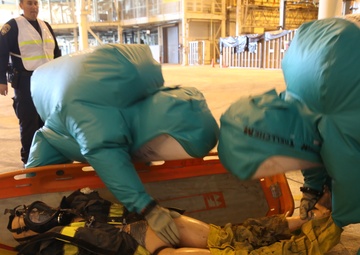 Marines, SWAT, firefighters compete in Urban Shield 2014