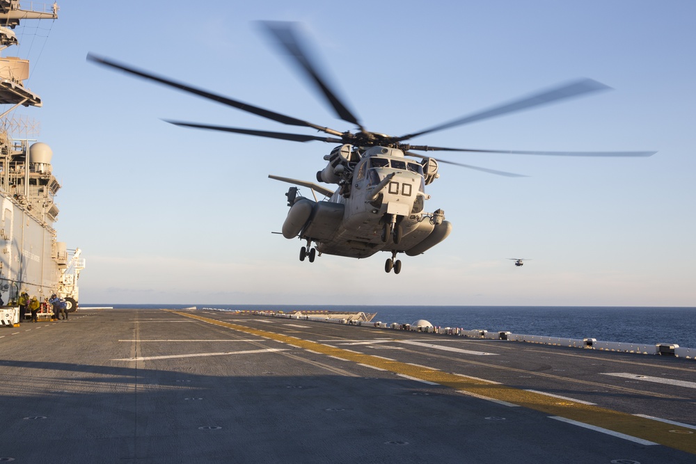 US Marine Corps CH-53E Super Stallion helicopter prepares to land