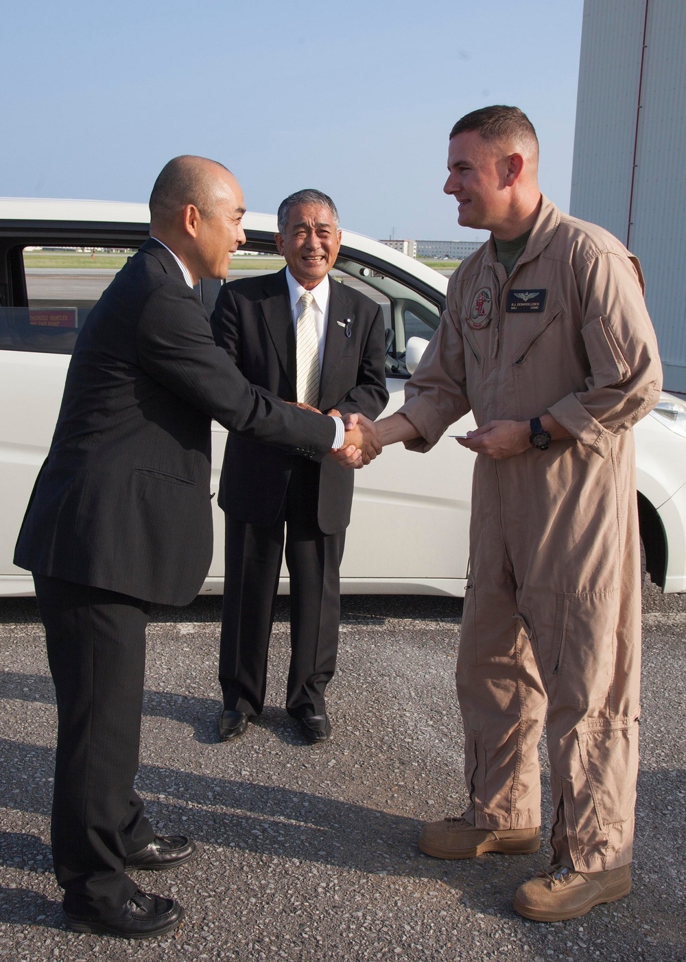 Ogasawara Village officials visit Osprey pilots, tour MCAS Futenma