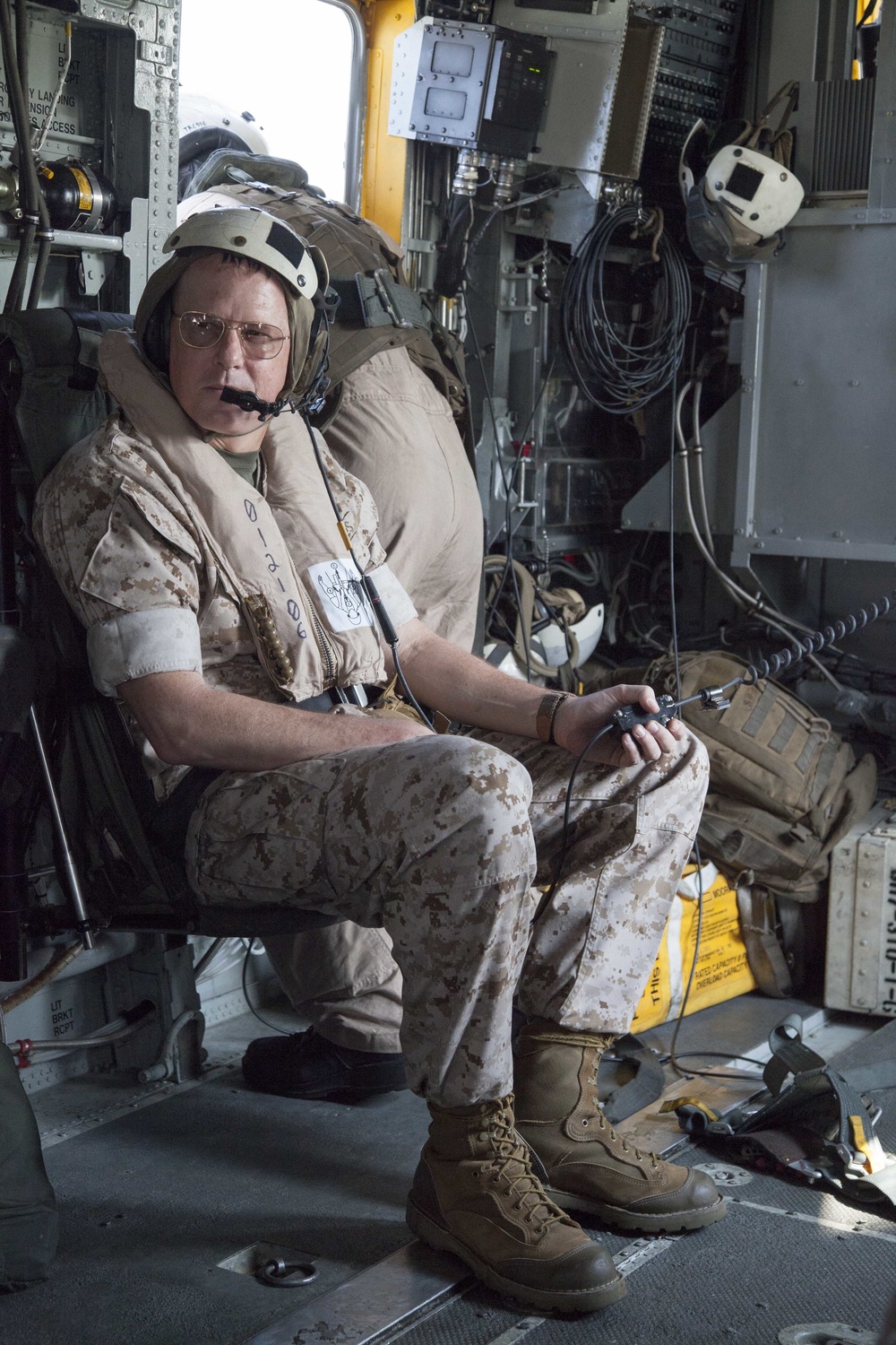 USFJ deputy commander takes aerial tour of Okinawa