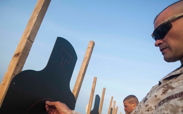 22nd MEU SNCOs, officers conduct pistol range aboard Gunston Hall