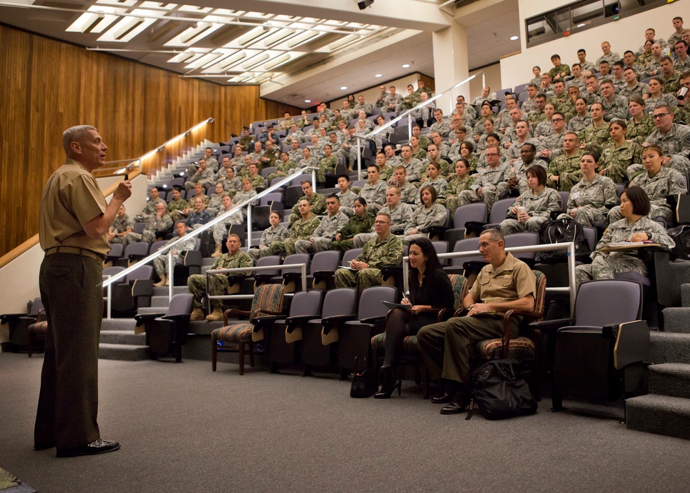 Marine Corps Assistant Commandant Speaks at Medical School