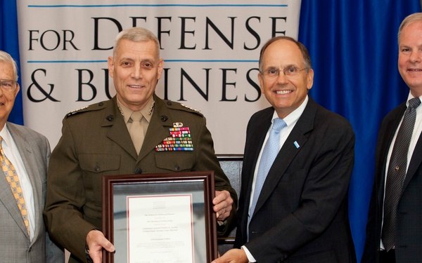 Assistant Commandant Speaks at Institute for Defense and Business
