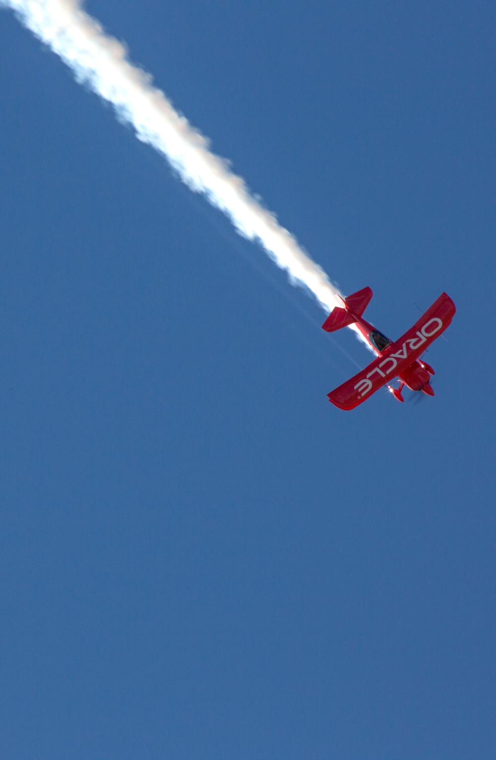Oracle Challenger performs at 2014 Miramar Air Show