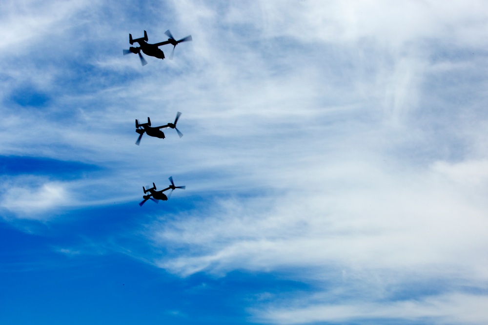 Mighty MAGTF demonstration shocks crowd at Miramar Air Show