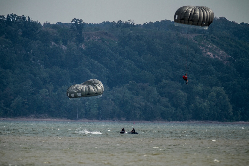 5th SFG conducts water airborne operation