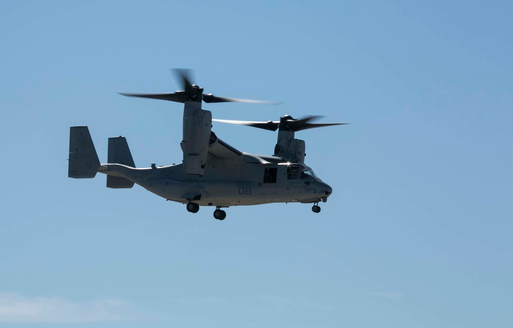 MV-22B Displays Capabilities at Air Show