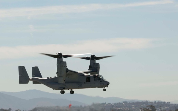 MV-22B Displays Capabilities at Air Show