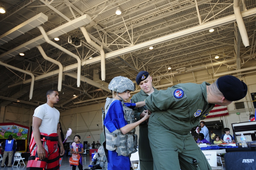 145th Airlift Wing Family Day