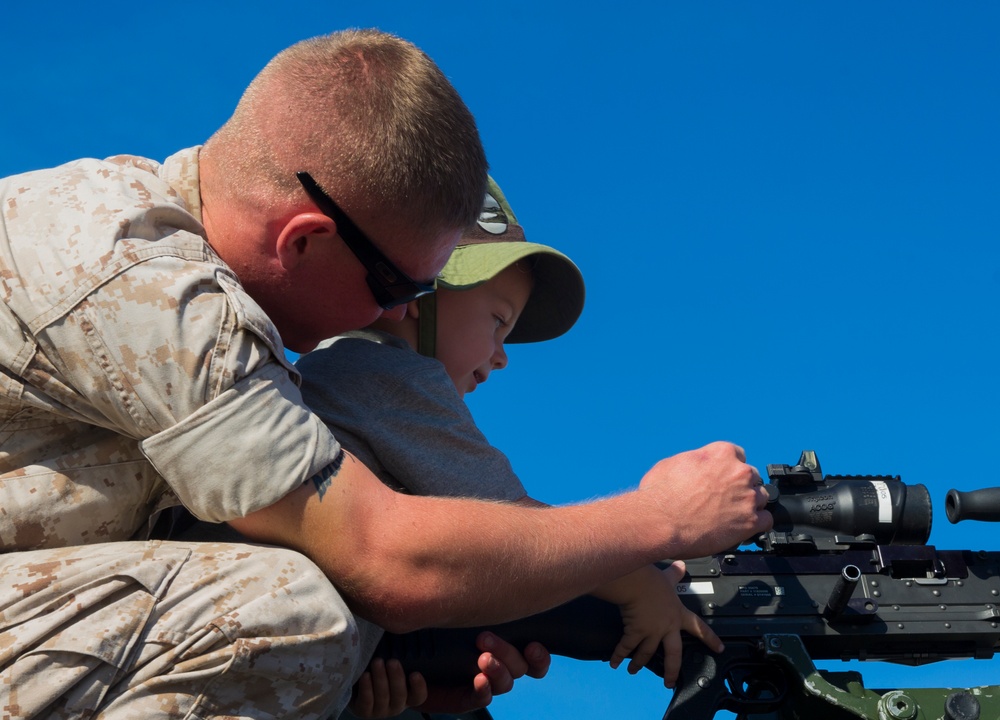 2014 Miramar Airshow Attendees Part I