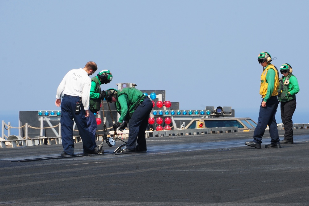 USS George H.W. Bush flight deck operations