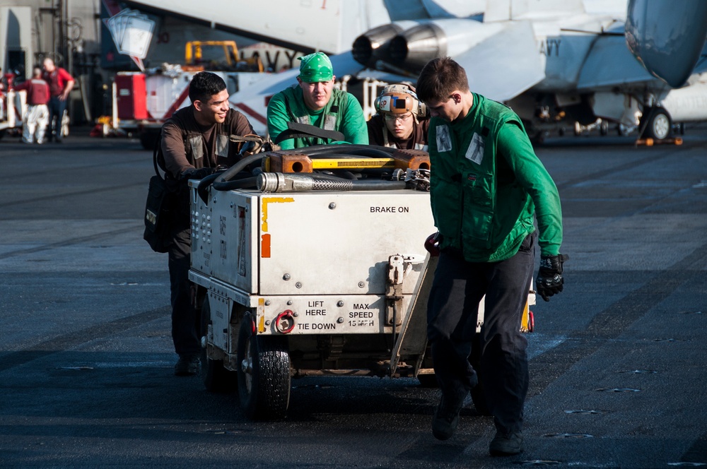 USS George H.W. Bush flight deck operations