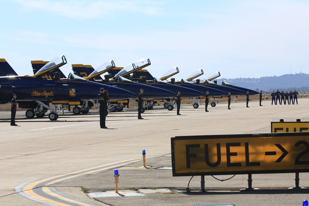 2014 Miramar Air Show Blue Angels Flight