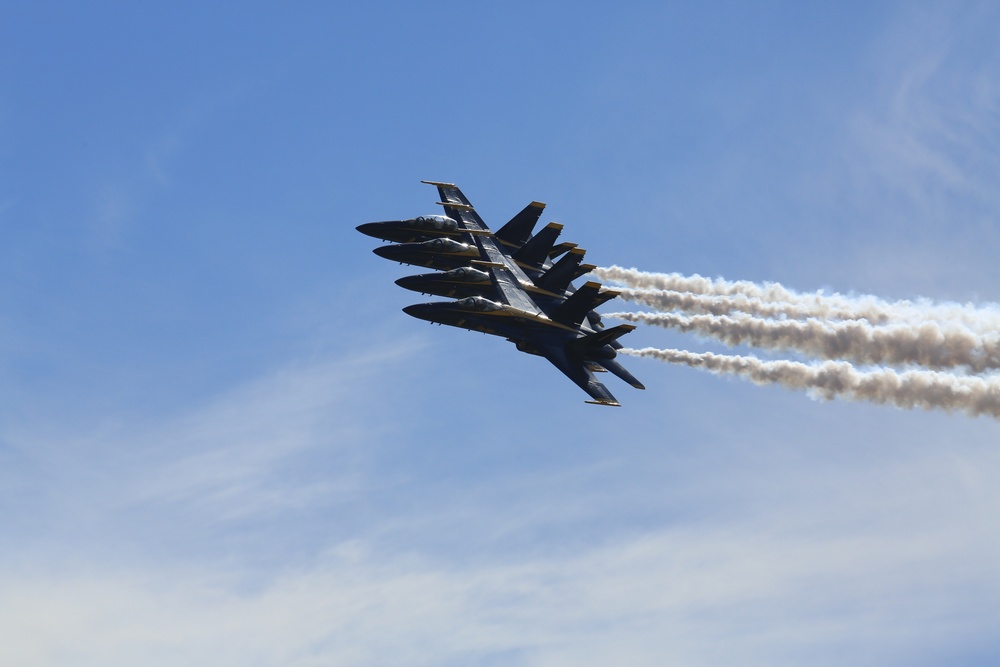 2014 Miramar Air Show Blue Angels Flight