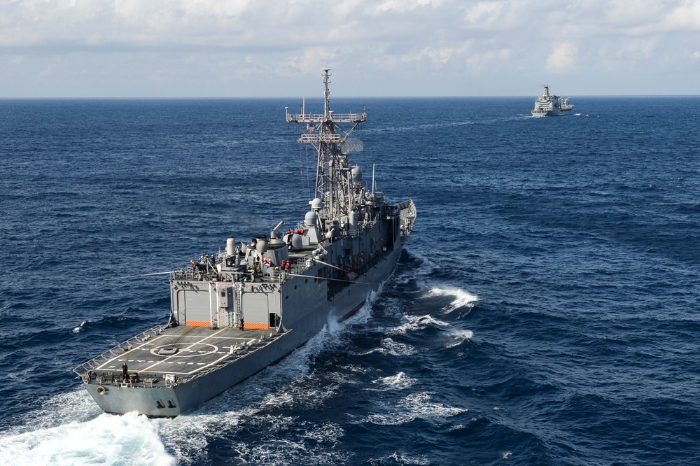 USS Rodney M. Davis